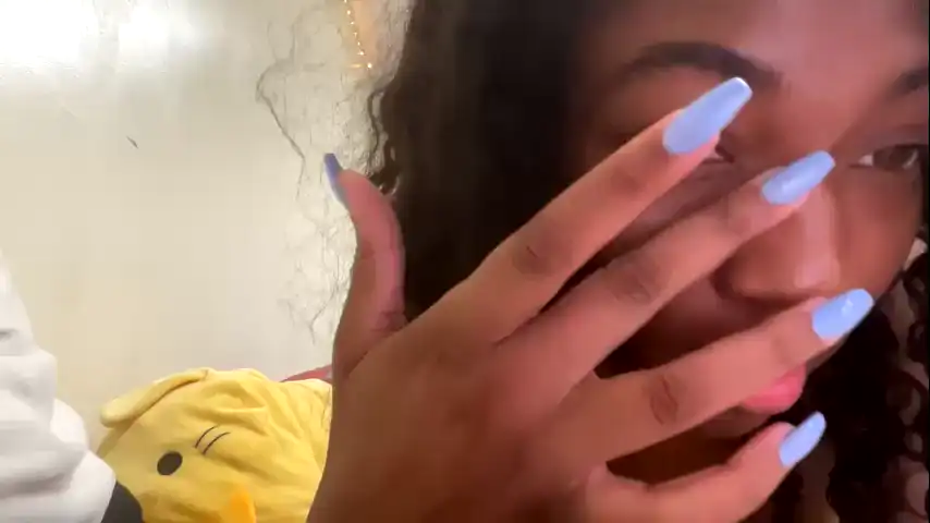 Petitqueen - Chaturbate Live Video Recording - 2025 01-14 08:25:49
