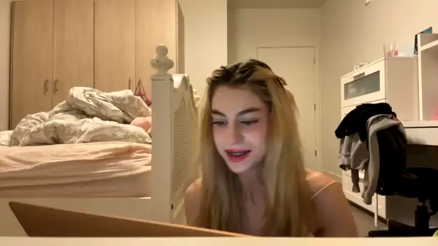 Playboybarbie666 - Chaturbate Private Video - 2025 04-09 07:26:07