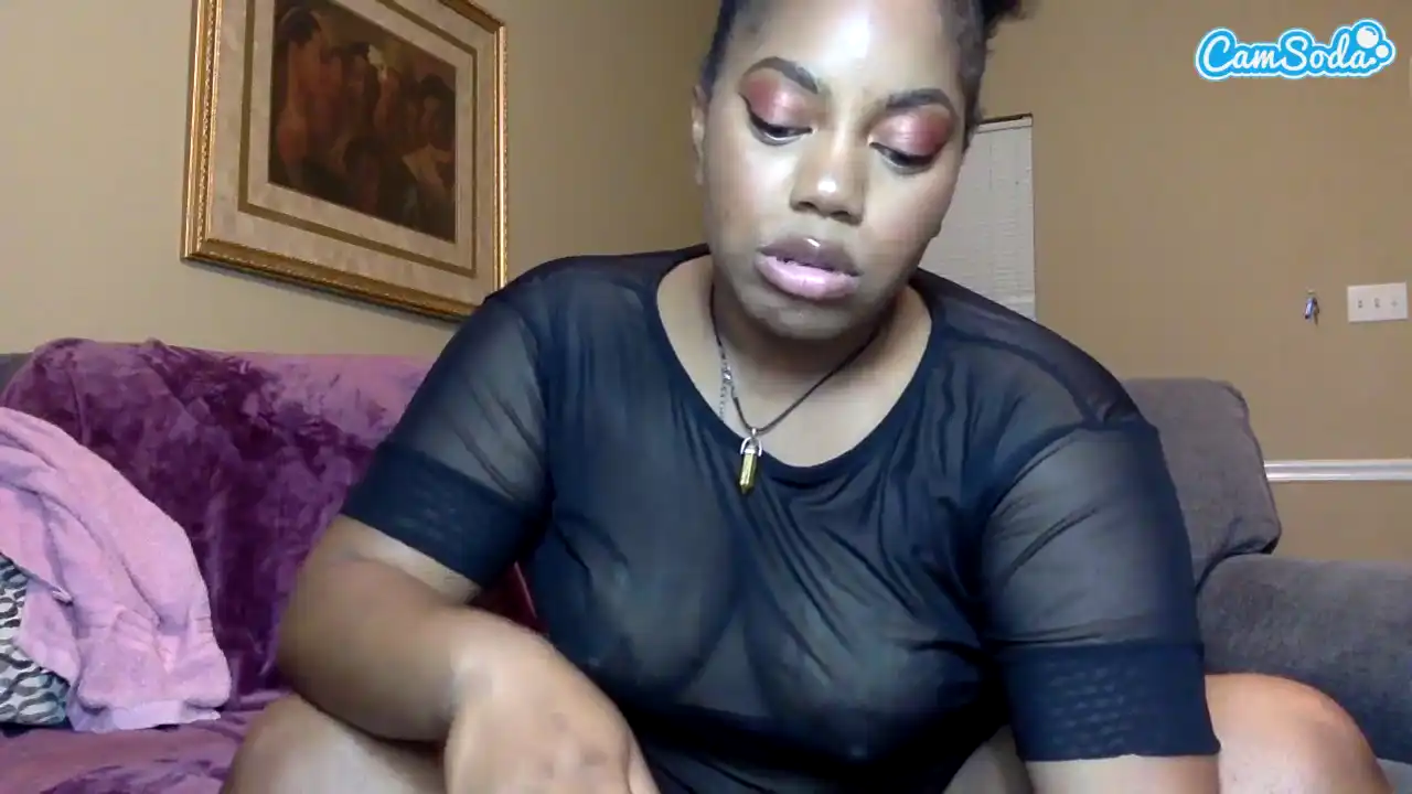 Queenburgs - Camsoda Hot Show Video - 2025 05-04 20:48:25