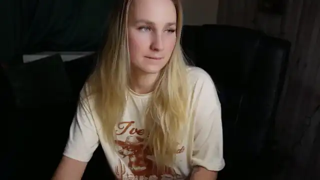 Realmiagold - Myfreecams Record Video - 2025 05-08 00:06:47