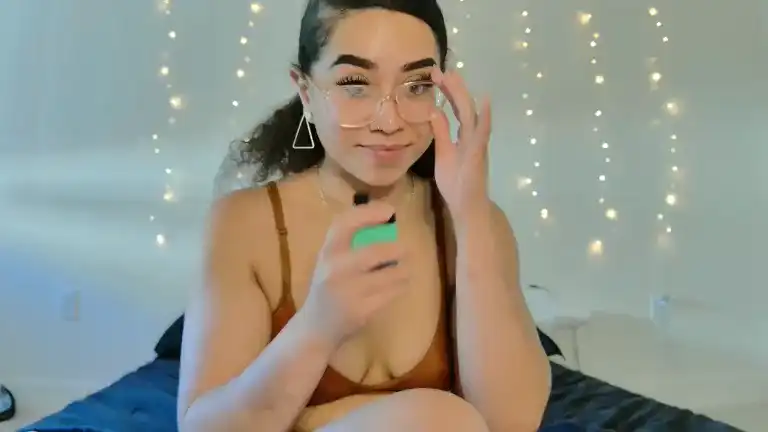 Realreinaperez111 - Streamate Record Video - 2025 01-01 16:25:19