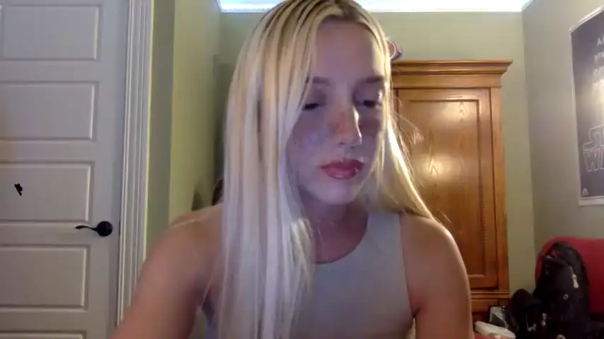 Riababe - Chaturbate Live Video Recording - 2025 02-09 21:38:49