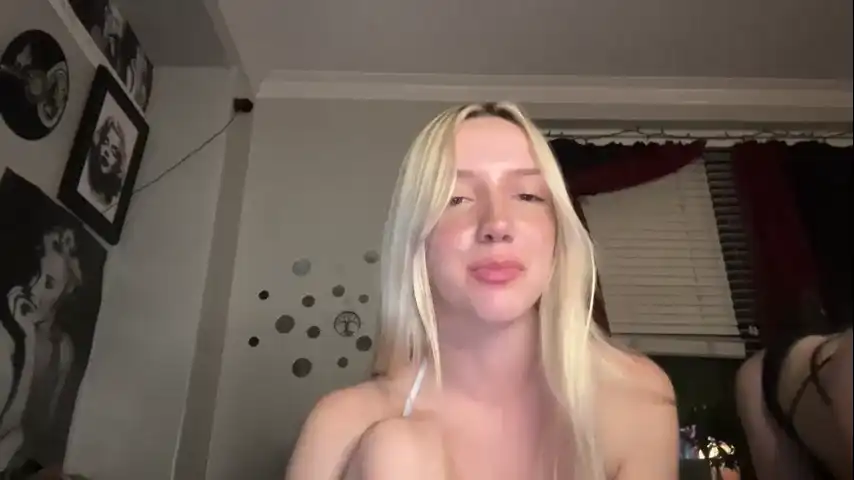 Riababe - Chaturbate Private Video - 2025 05-07 02:32:10