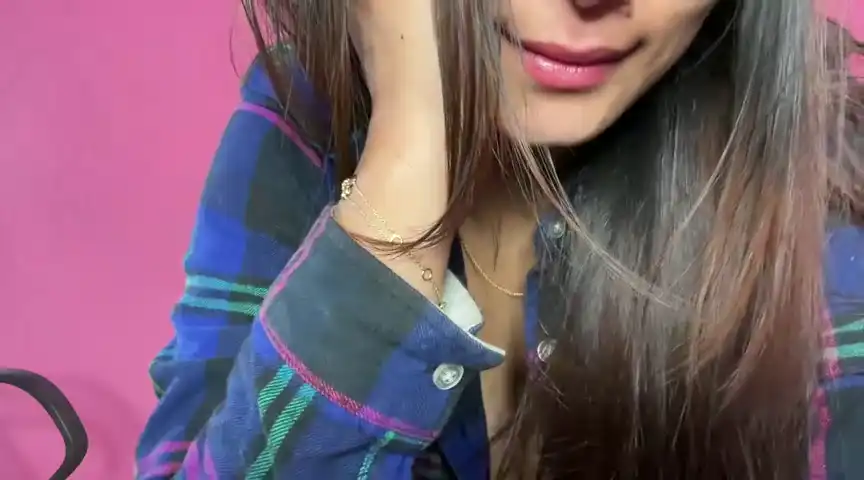 Riya_Stream - Stripchat Hot Show Video - 2025 02-11 19:49:41