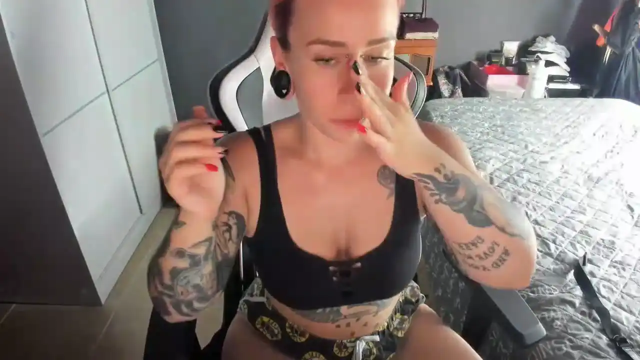 Rocifitness_23 - Amateur.tv Free Video - 2025 01-10 15:57:38