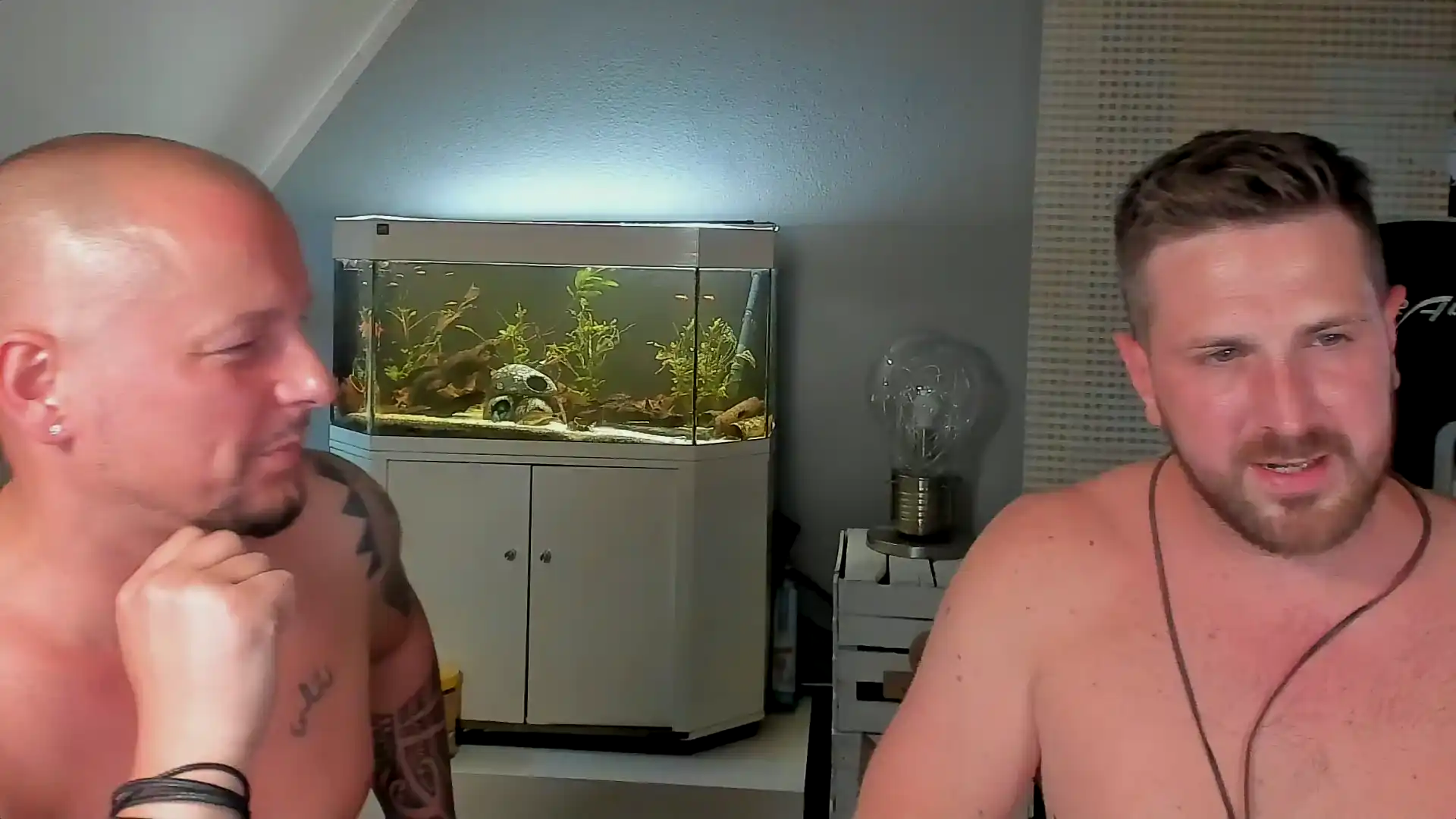 Ronhill13 - Cam4 Hot Show Video - 2025 03-03 23:40:35