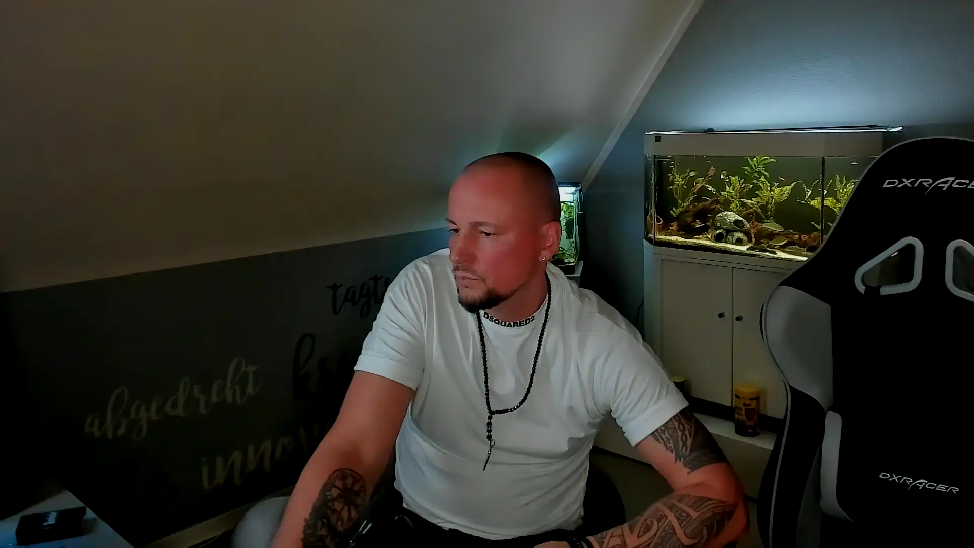 Ronhill13 - Cam4 Live Video Recording - 2025 05-09 08:12:04