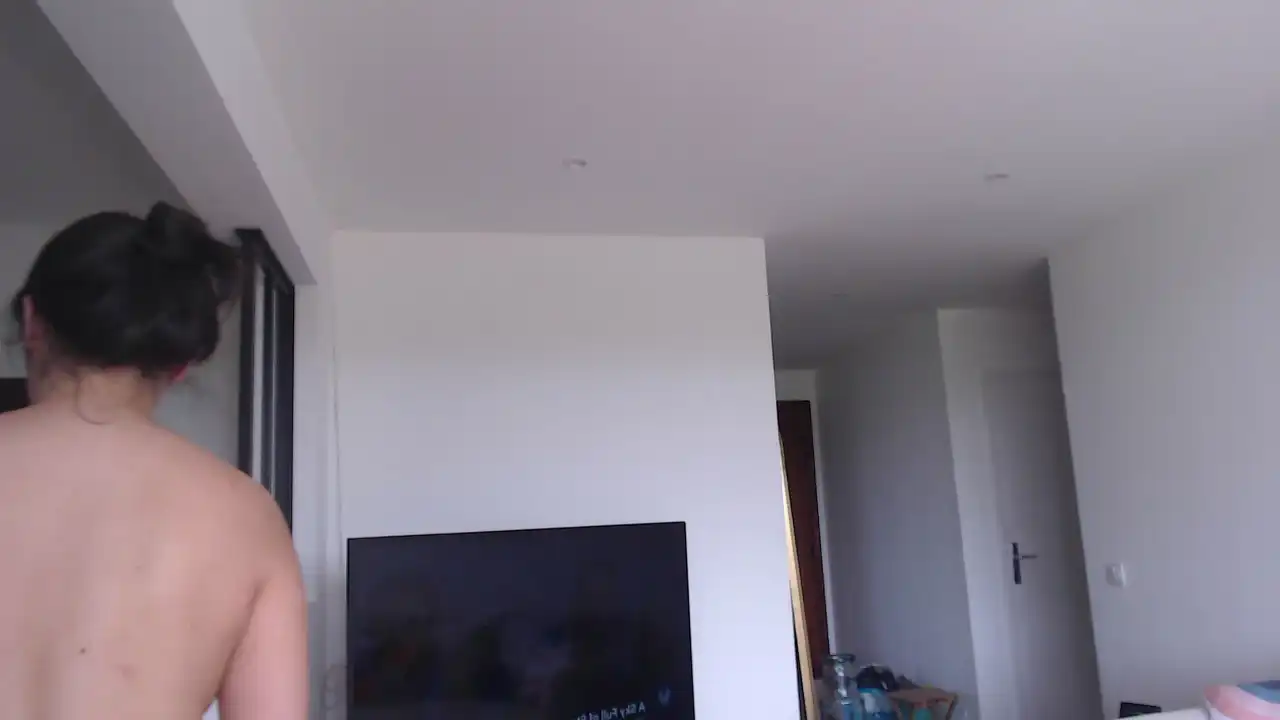 Rose_Blanc - Cam4 Live Video Recording - 2025 05-05 20:37:29