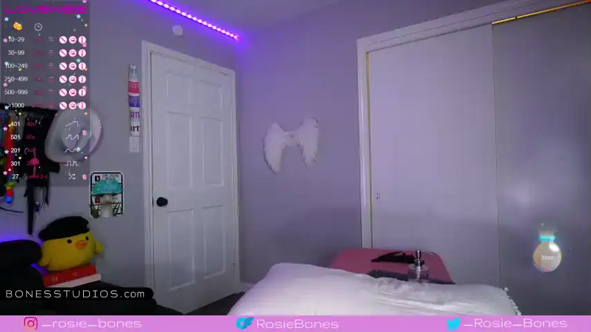 Rosiebones - Chaturbate Live Video Recording - 2025 02-04 14:26:12