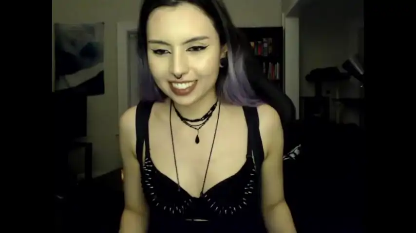 Runacrow - Chaturbate Hot Show Video - 2025 05-11 12:03:31