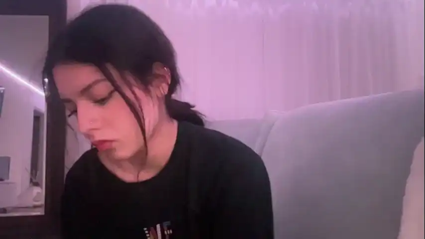 Samantha1282 - Chaturbate Hot Show Video - 2025 05-05 02:25:36