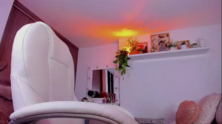 Sarah_Miller84 - Chaturbate Private Video - 2025 05-09 04:43:44