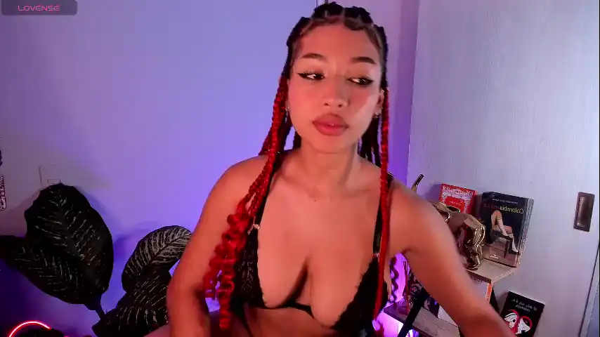 Scarlett1_ - Chaturbate Hot Show Video - 2025 01-18 07:25:40