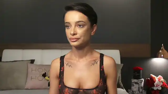 Sierra-Knight - Flirt4Free Live Video Recording - 2025 02-05 11:01:55