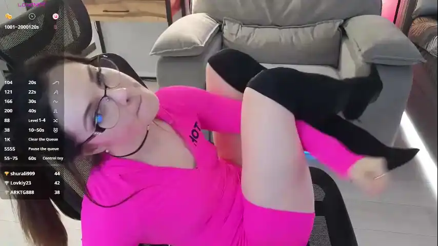 Smilym - Chaturbate Free Video - 2025 01-05 09:39:60