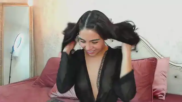 Soffia-Baker - Flirt4Free Free Video - 2025 05-10 10:51:46