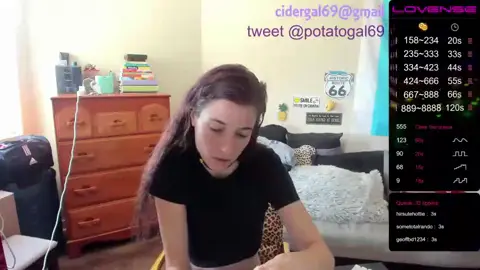 Cidergal69 - Chaturbate Record Video - 2025 01-25 15:33:14