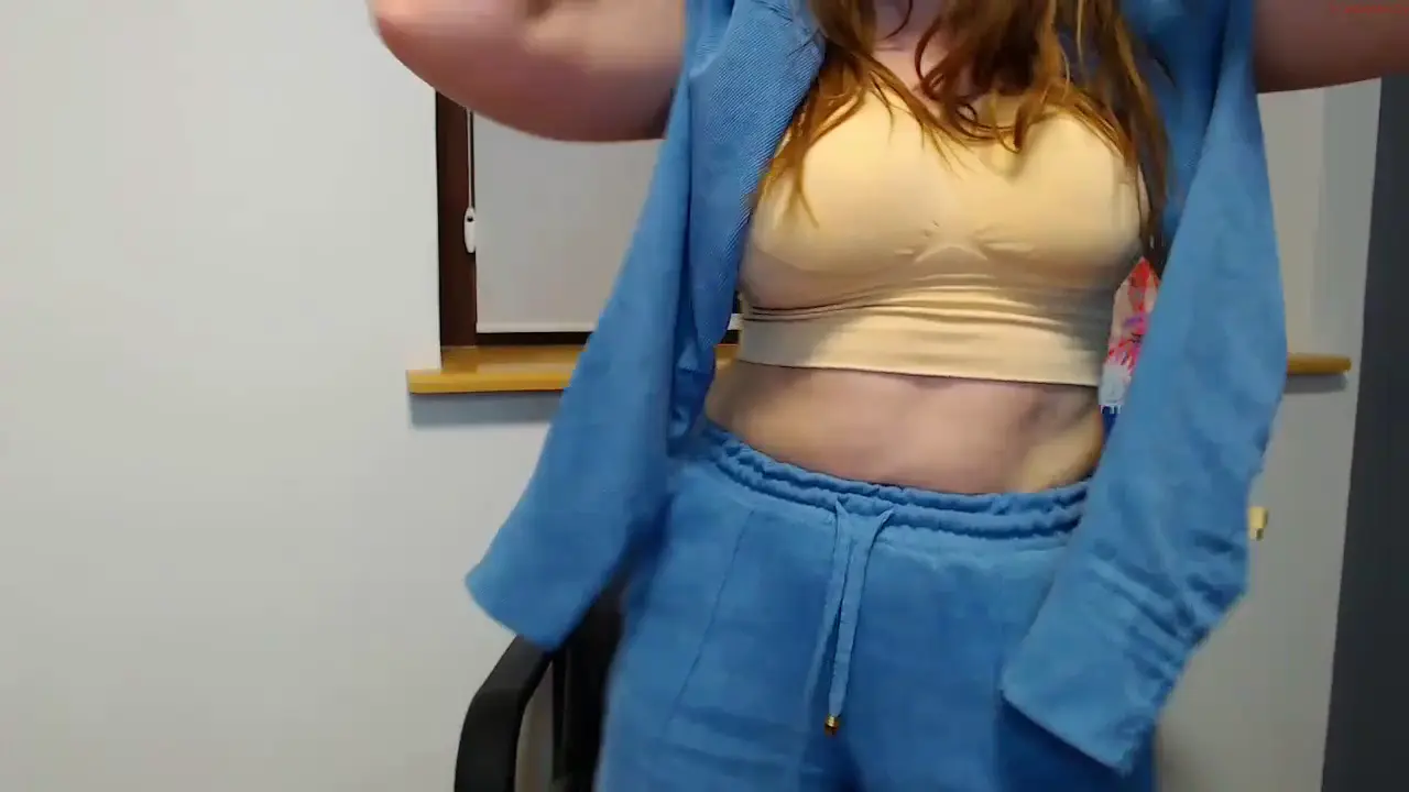 Emily_Lyy - Chaturbate Record Video - 2024 02-02 05:52:44